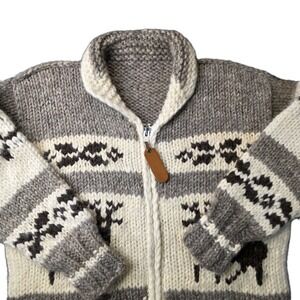 VNT HAND KNITTED HEAVYWEIGHT 100% WOOL DEER COWCHIAN CARDIGAN Sweater M-L Ski